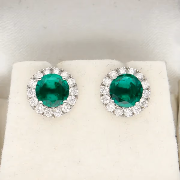 18ct White Gold Synthetic Emerald Earrings