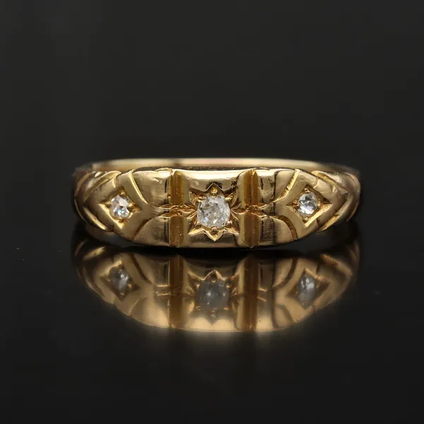 Victorian 18ct Gold Old Cut Diamond Ring