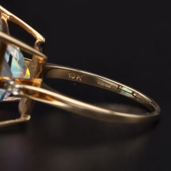 Gold 15ct Topaz Diamond Statement Ring