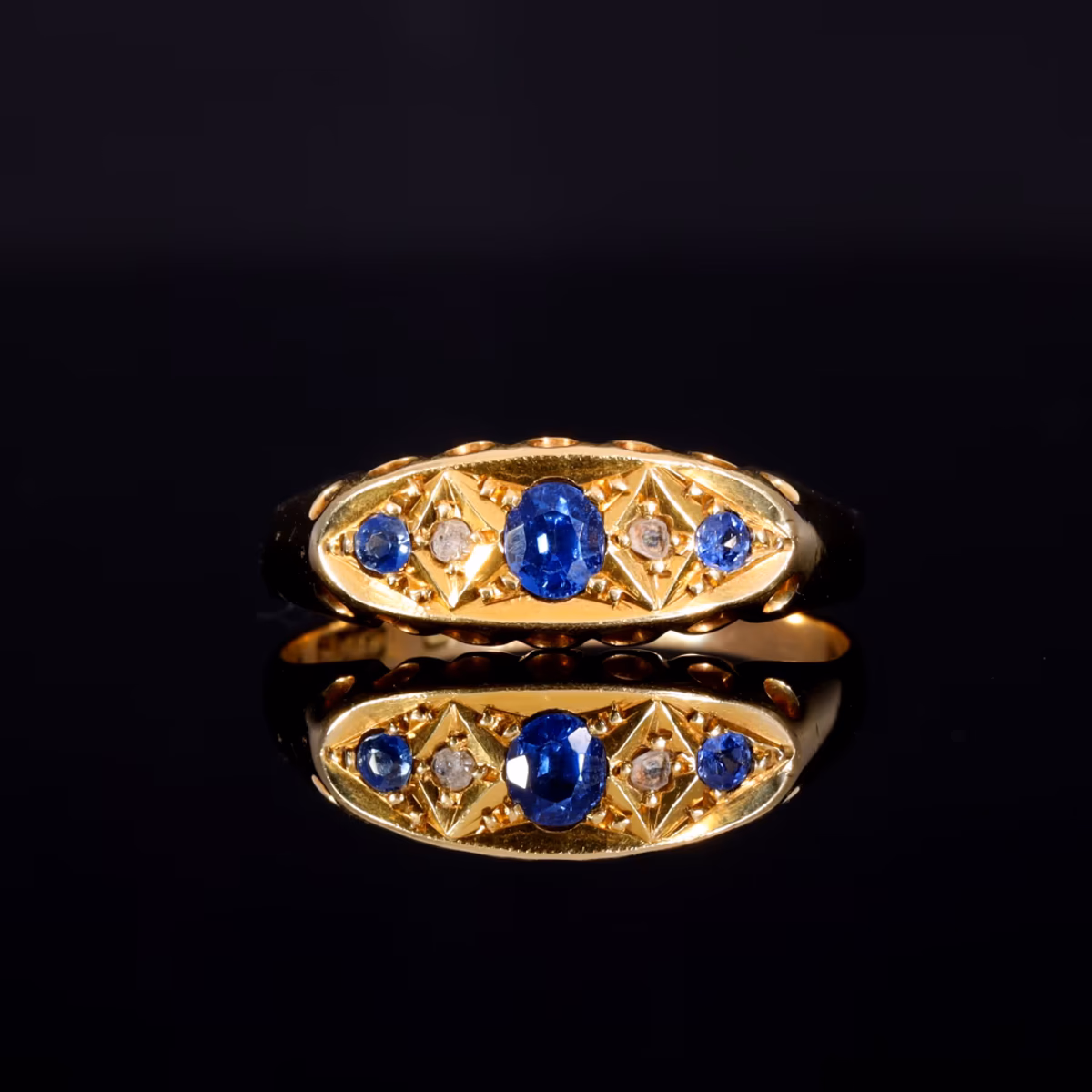 360° view of The Antique Victorian Sapphire And Diamond Boat Ring