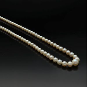 9ct Gold Clasp Re Strung Cultured Pearls