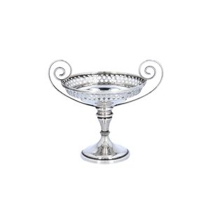 Edwardian Sterling Silver Tazza by Walker and Hall
