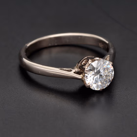 18ct White Gold Diamond Solitaire Ring