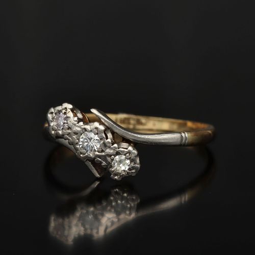 Antique 18ct Gold Platinum Diamond Ring image-3