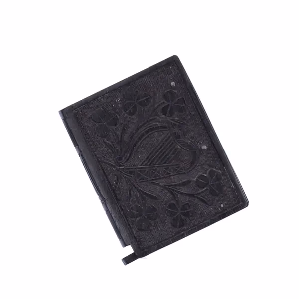 Bog Oak Vesta Case