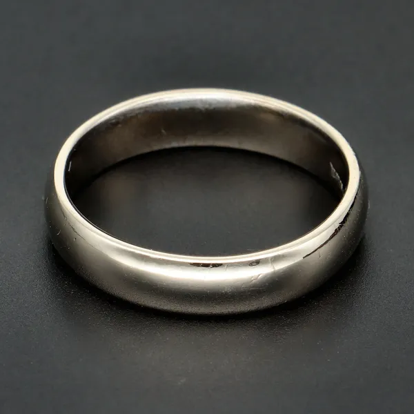 Large Gold Ring.