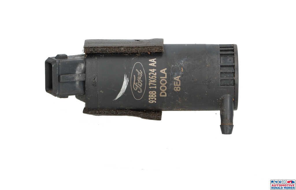 Used Windscreen washer pump Ford Transit Connect 1.8 TDCi 90 Price € 15,00 Margin scheme offered by Automaterialen Ronald Morien B.V.