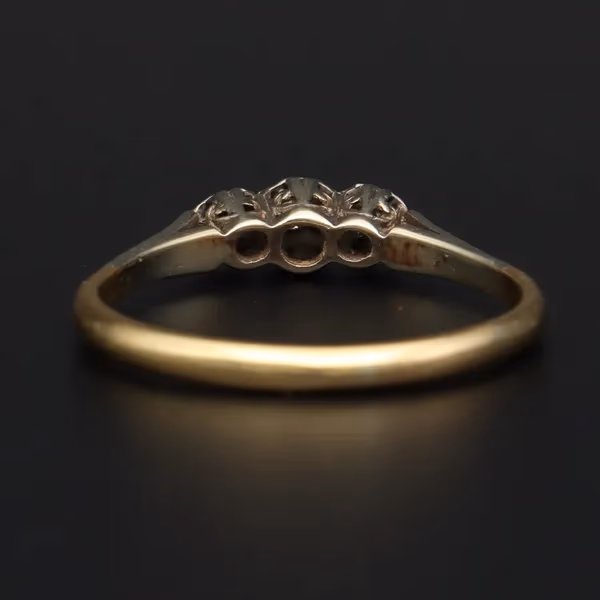 18ct Diamond Platinum Ring
