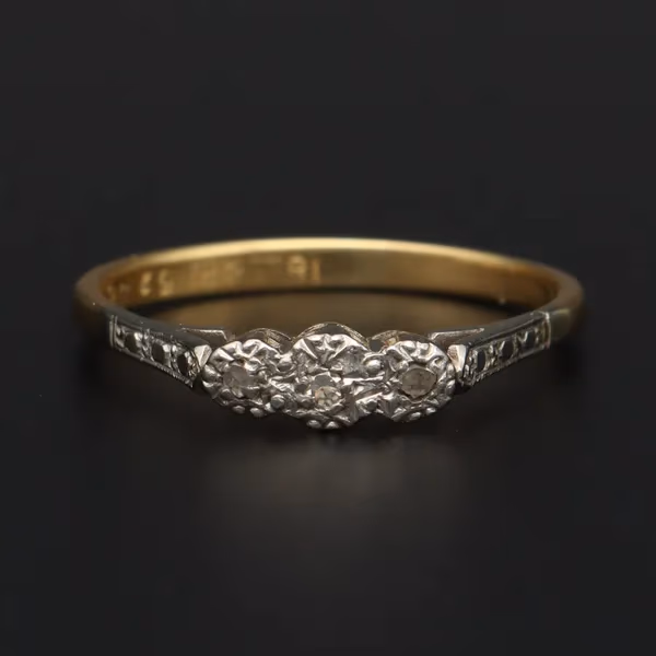 18ct Diamond Platinum Ring