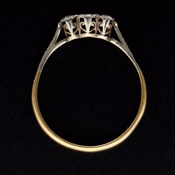 18ct Diamond Platinum Ring