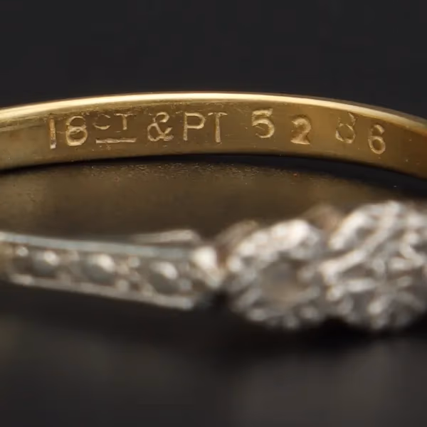 18ct Diamond Platinum Ring