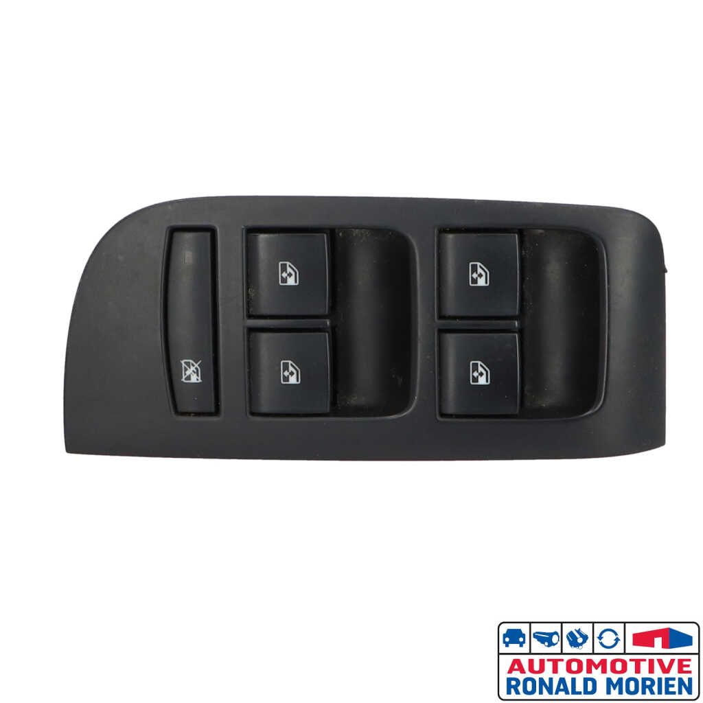 Used Multi-functional window switch Opel Zafira Tourer (P12) 2.0 CDTI 16V 130 Ecotec Price € 19,00 Inclusive VAT offered by Automaterialen Ronald Morien B.V.