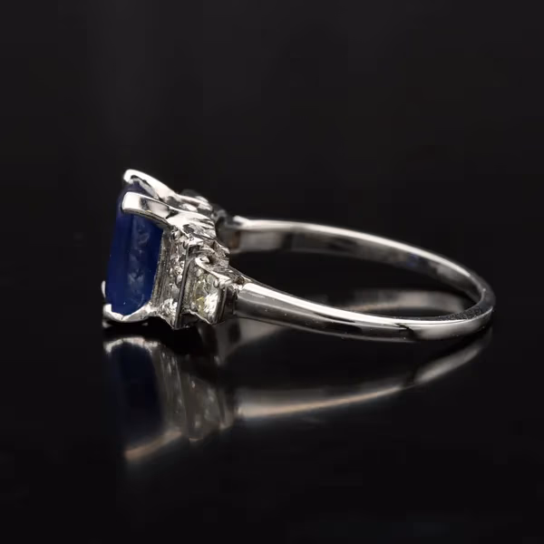 18ct Gold Sapphire and Diamond Ring