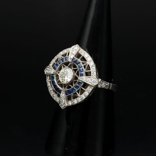 Platinum Diamond and Sapphire Ring image-3