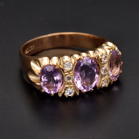 9ct Yellow Gold Amethyst Trilogy Ring