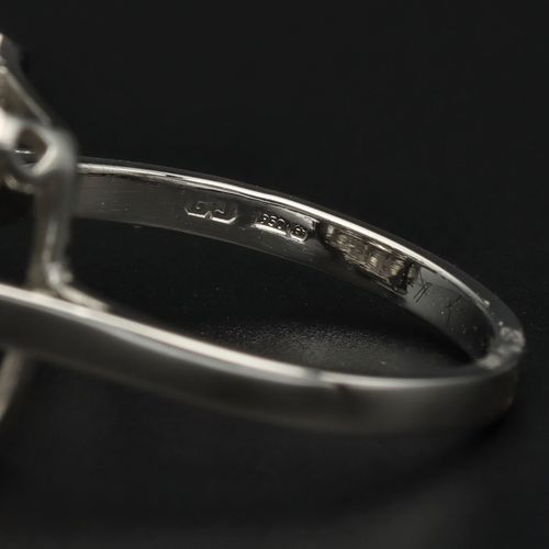 Platinum Diamond Ring image-4