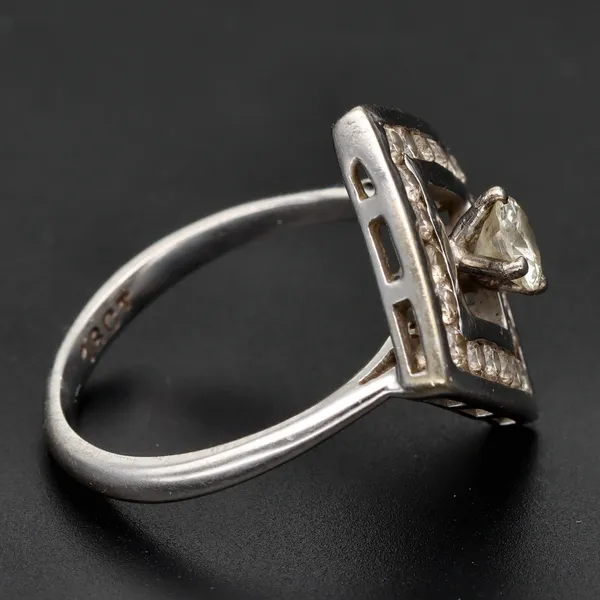 18ct Gold 0.70ct  Diamond Ring