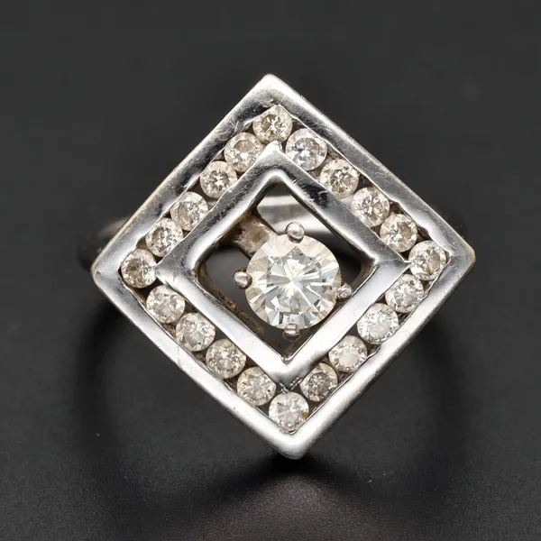 18ct Gold 0.70ct  Diamond Ring
