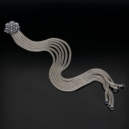 18ct White Gold Diamond and Sapphire Bracelet image-2