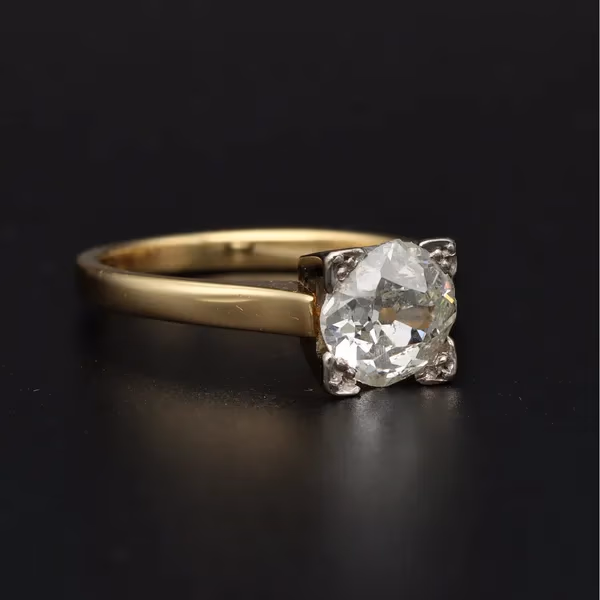 Edwardian 18ct Gold O Cut Diamond Ring
