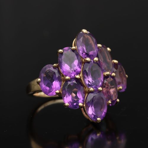 9ct Gold Amethyst Cluster Ring image-1