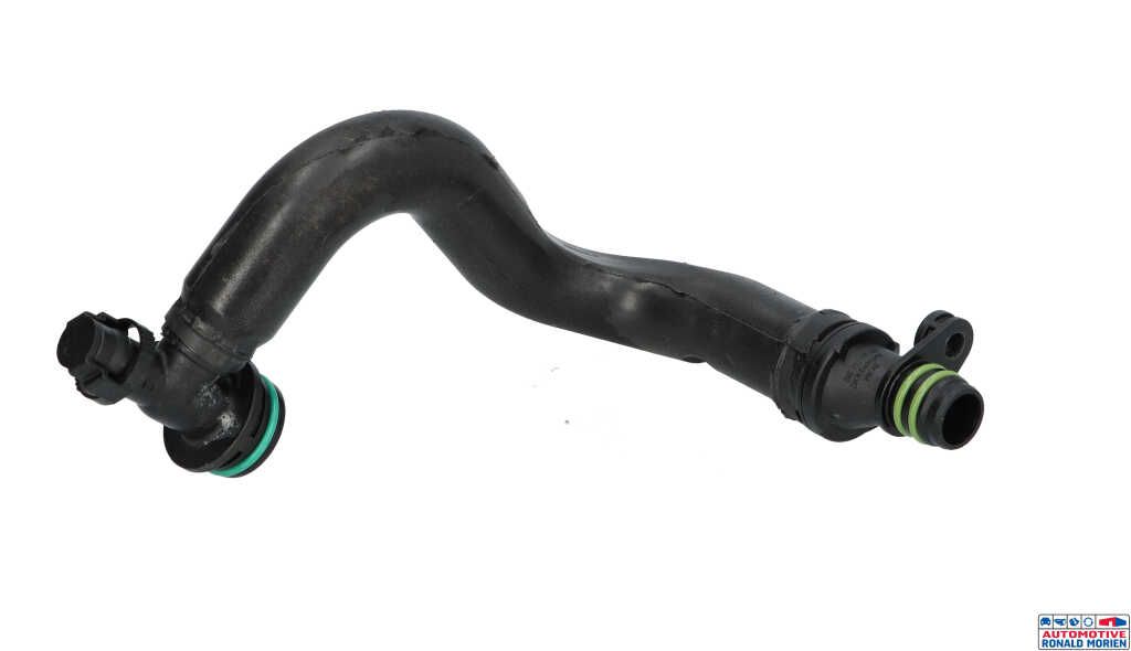 New Hose (miscellaneous) Volkswagen Golf VIII (CD1) 1.4 GTE 16V Price € 9,99 Inclusive VAT offered by Automaterialen Ronald Morien B.V.