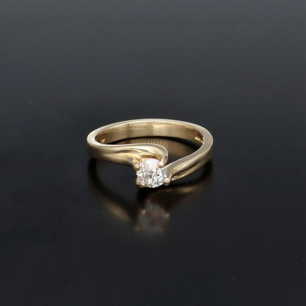 9K Gold Old Cut 1/2ct Diamond Ring