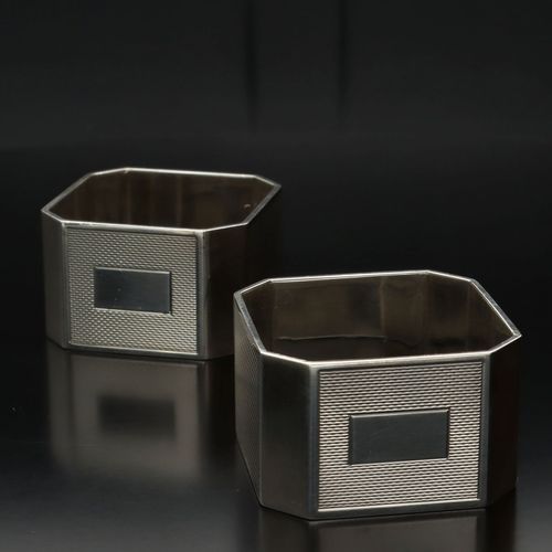 Pair of Boxed Silver Napkin Rings image-2