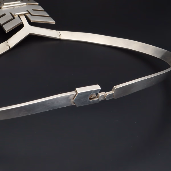 Mid 20th Century Articulated White Metal Necklace