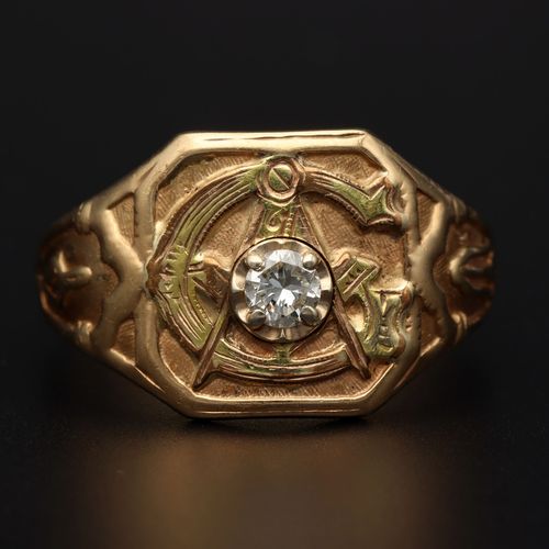 10 Carat Gold Diamond Set Masonic Ring image-2