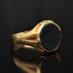 18ct Gold Gents Bloodstone Ring